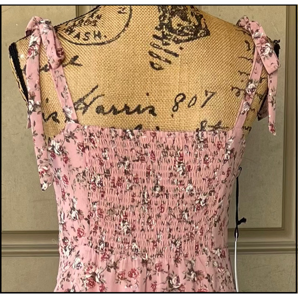 ASTR The Label MILKMAID TIE STRAP FLORAL MIDI DRESS Size M - Picture 5 of 9